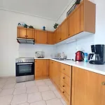 Arty 110τμ με παρκινγκ Apartmán
