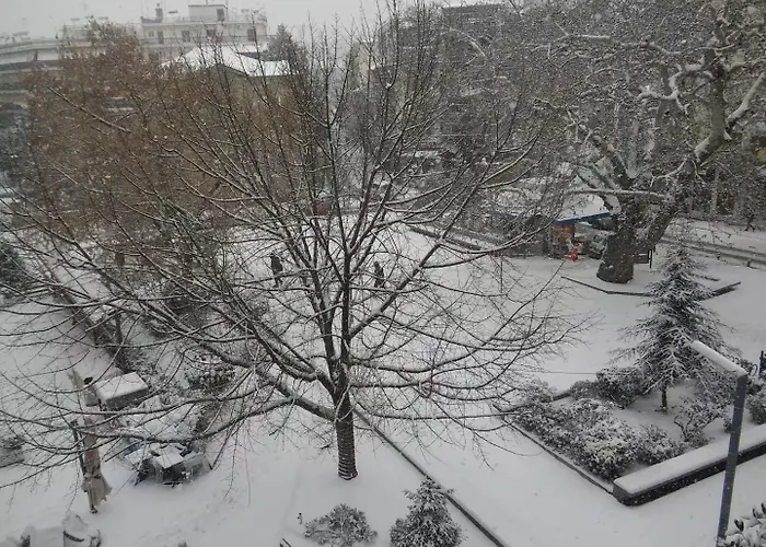 Arty Home 110Τμ Με Παρκινγκ Apartamento Tríkala